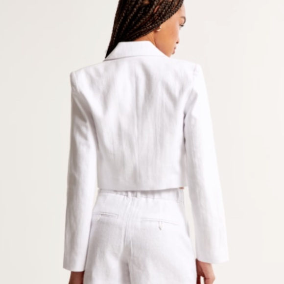 Abercrombie & Fitch White Blazer - Picture 2 of 11